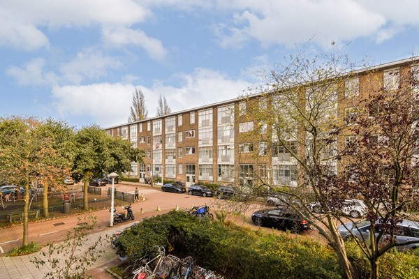 Medium property photo - Juliana van Stolbergstraat 32-1, 1055 RN Amsterdam